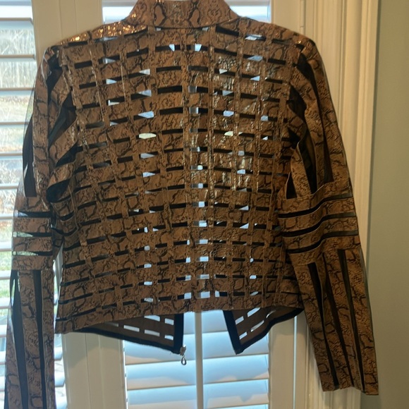 Becky & Bobby Fashion Faux Snake Jacket - Picture 3 of 6